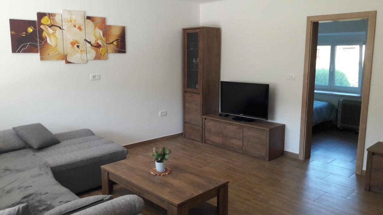 Apartma Sterle Apartment *