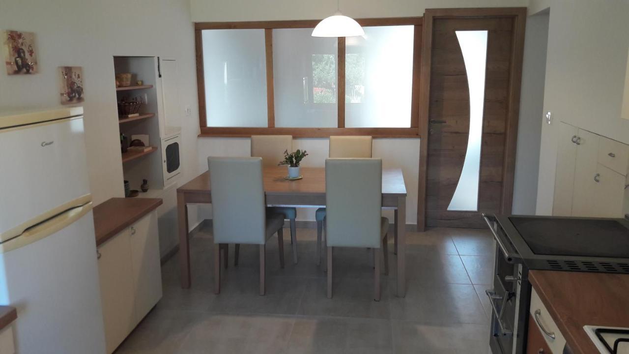 Apartma Sterle * Stari Trg pri Lozu