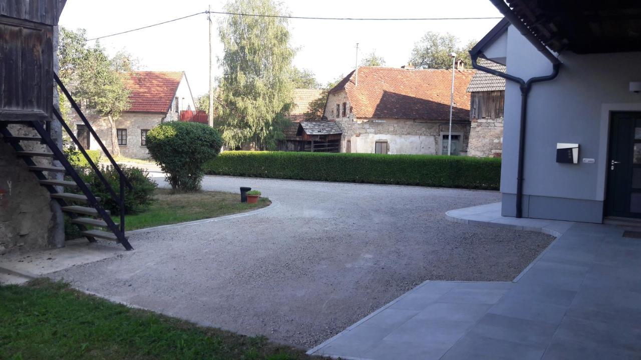 Apartma Sterle *